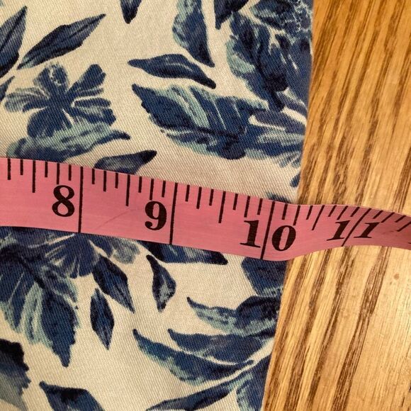 Coldwater Creek Capri Pants - Picture 7 of 11